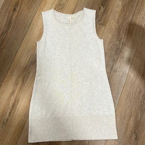 Beautiful lightweight sweater dress